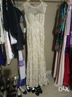 italien gipure&mousline shwarofski dress size 38 40 for 100$ only