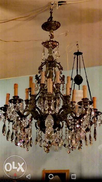 Chandelier ترية ثرية برونز وكرستال تشيكي اصلي قديم غاية الجمال والروعة 0