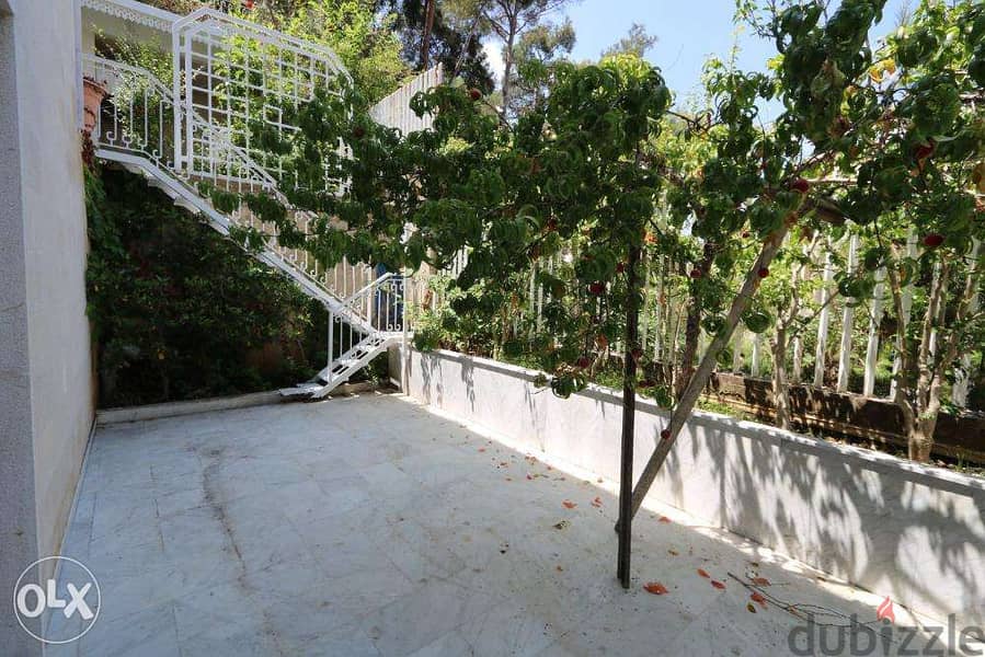 Villa for sale in Bsalim  (Elevator, view, greenery, solar power) 2