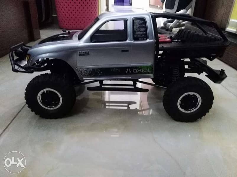 Rc axial crawler. New 1