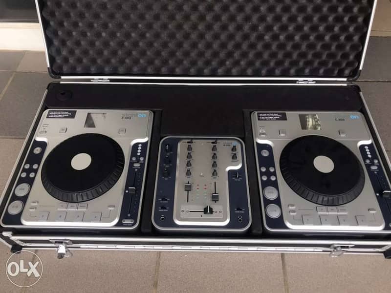 Stanton PRO DIGIPaCK 2 CD players w mixer w case 3