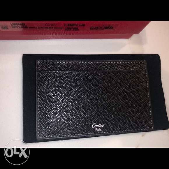 CARTIER (new in its gift bag) black genuine grained leather 5