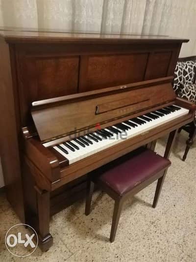 بيانو ياماها للعذف رائع جدا مكفول شبه جديد سعر مغري جداPiano yamaha u2