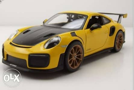 Porsche 911 GT2 RS diecast car model 1:24