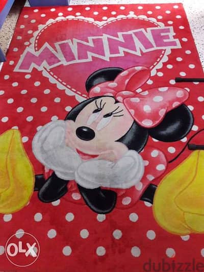 NEW Mini mouse disney carpet