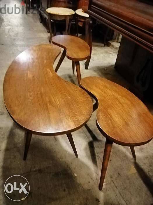 طاولة عدد٣ خمسينات اصلي خشب سنديان صافي شغل مميز جدا table salon 0