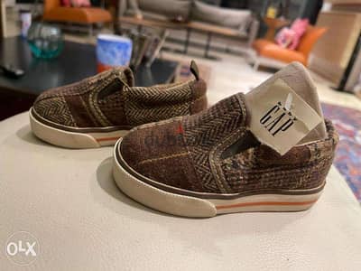 Brand new GAP sneakers