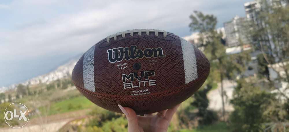 Wilson MVP Elite Junior football 1