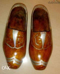 wooden shoes made in holland