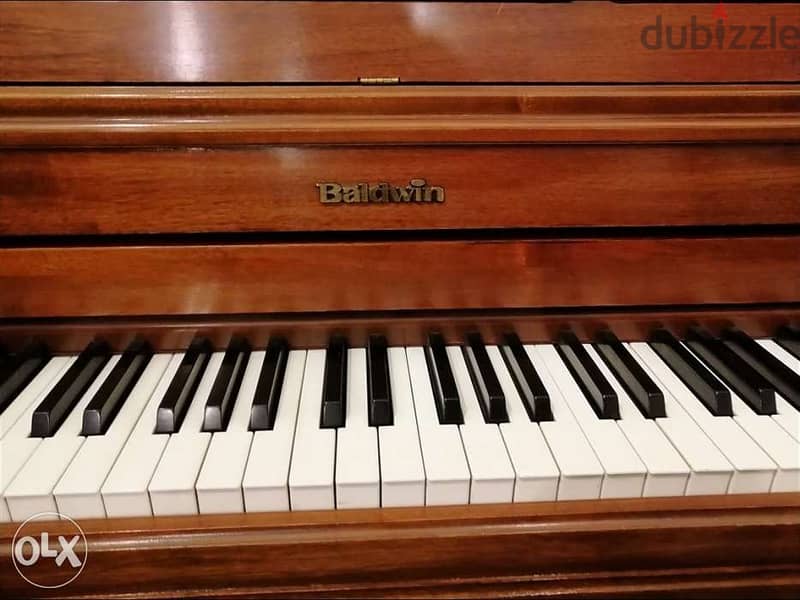بالدوين بيانو مميز جدا صوت نقي للعزف والتدريب بسعر مناسب لك piano usa 0