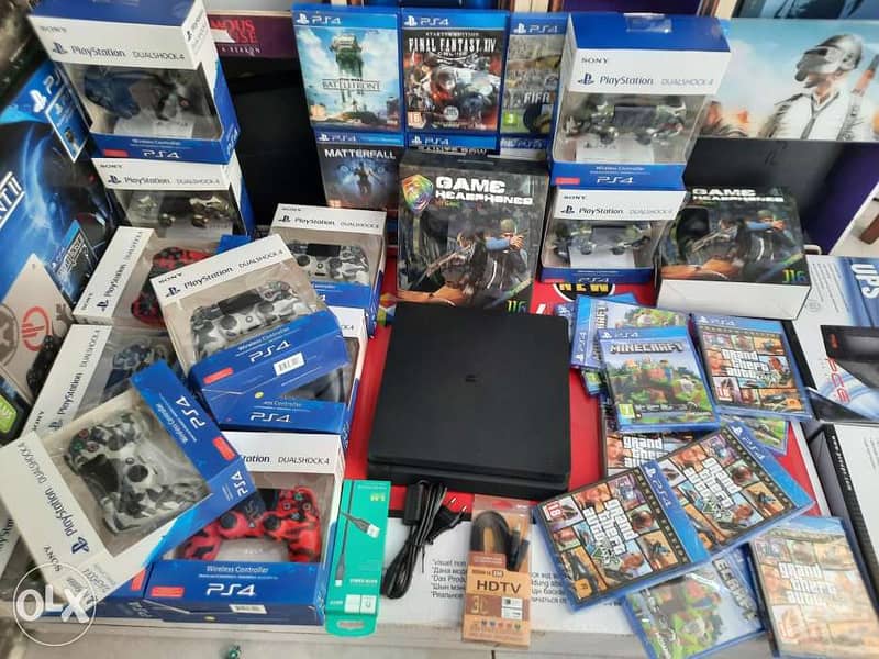 Ps4 and accessories available for sale 0