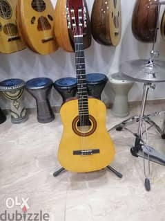 New classic guitars with bag and pics free