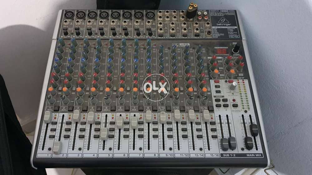 Audio Mixer 12 Channel Behringer Xenyx X2222USB with FX & USB Audio. 0