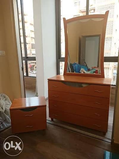 Bedroom full good condition غرفة نوم كاملة