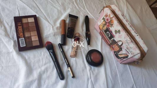 Full Set Make Up with Bag (cash $ only)