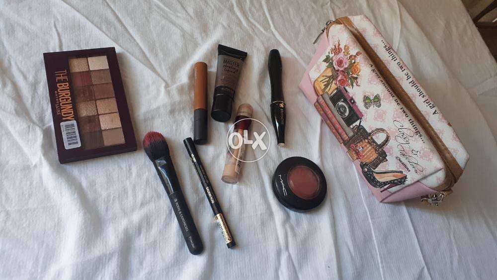 Full Set Make Up with Bag (cash $ only) 0