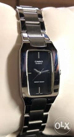 accesories for women, ساعة watch, casio brand, silver and black color,