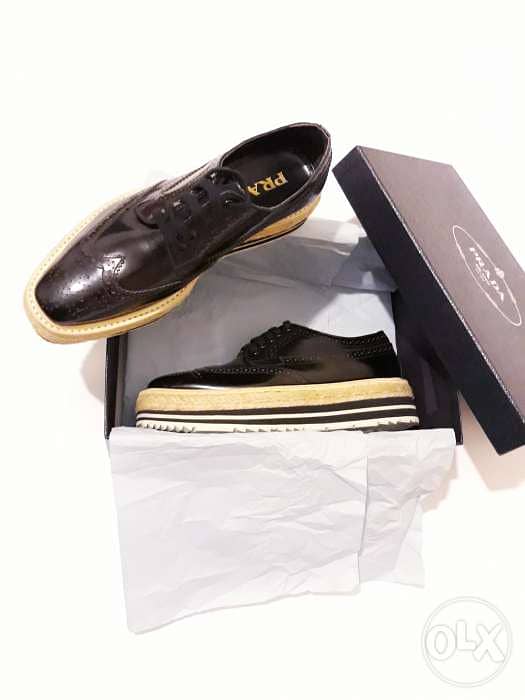 Authentic Prada brogues boots. 37 size. 5