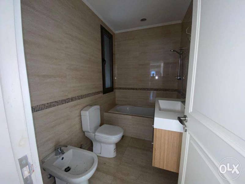 240 m2 3bedrooms apartment with Sea & Mountain View for sale in Zalka 6