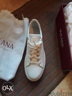 sport shoes brand new imported from italy size 43 0