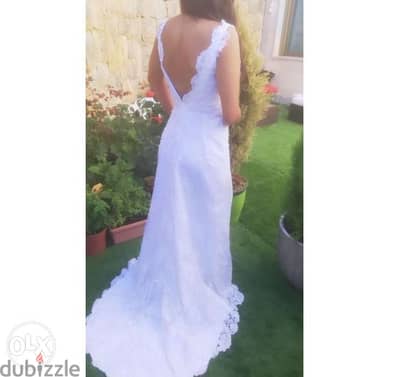 Wedding dress for rent