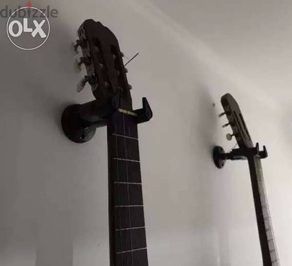 wall guitars hanger ستاند غيتار على الحائط 2