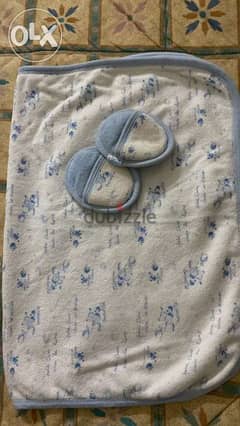 baby towel with slippers for babies