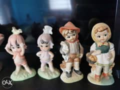 Vintage miniature statues 0