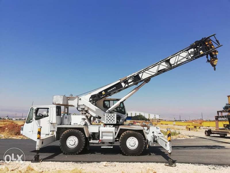 ونش دواليب Rough terrain Crane GROVE 0