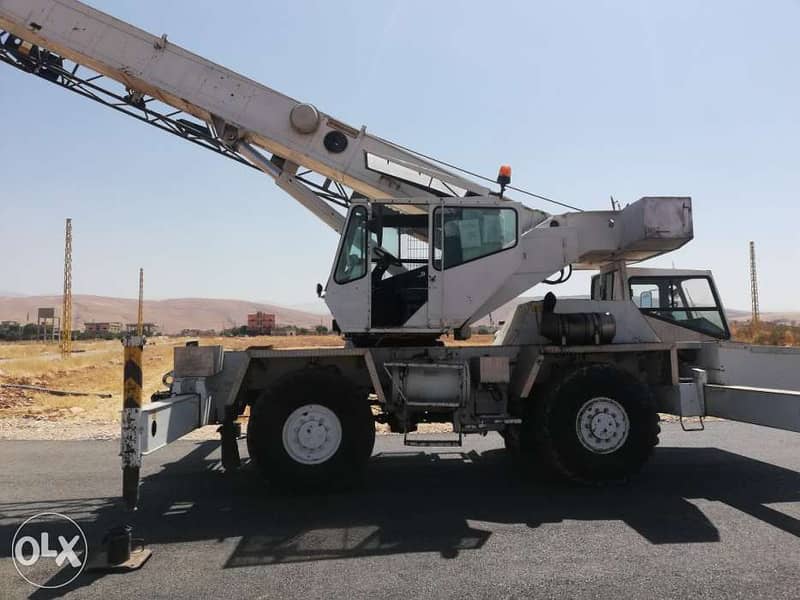 ونش دواليب Rough terrain Crane GROVE 2