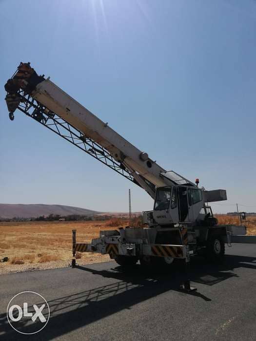 ونش دواليب Rough terrain Crane GROVE 3