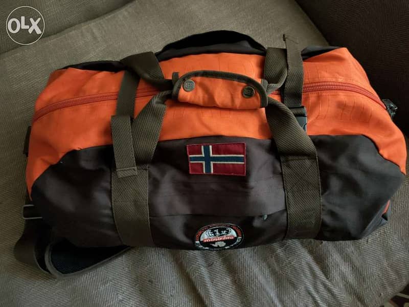 Gym Bag Napapijri 1