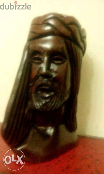 jesus head carved on wood 1