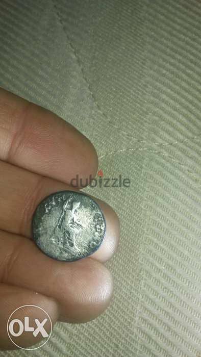 Silver Roman Coin for Queen Corenlia Salonina year 268 AD 1