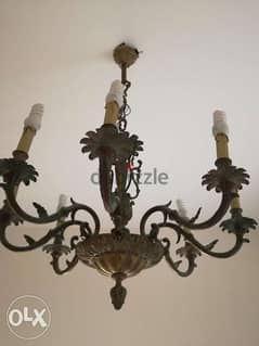 ثرية برونز اسباني رائعة ناعمة جدا سعر لقطة ٦ لمبات تصفيه chandelier 0
