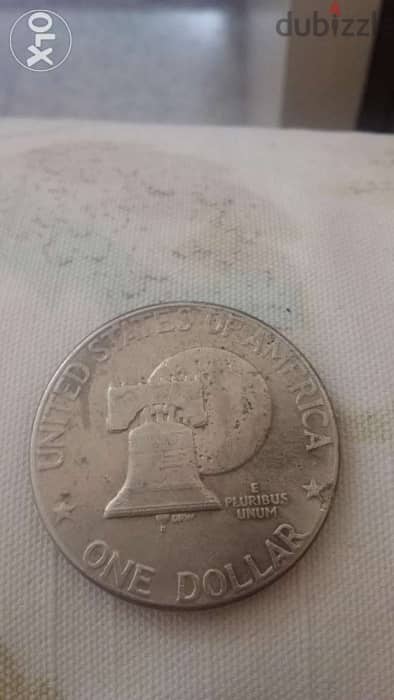 One USA Dollar 200 years memorial President Esienhwor year 1976 1