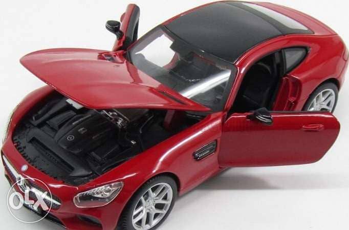 Mercedes-AMG GT diecast car model 1:24. 3