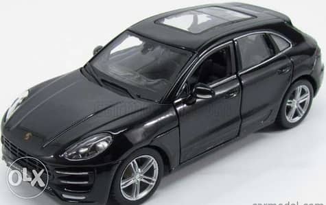 Porsche Macan diecast car model 1:24.