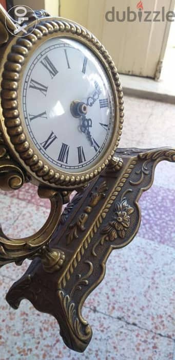 antique copper dicorative clock 0