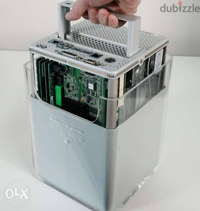 SALE!! Apple Power MAC G4 CUBE with Monitor COLLECTION ONLY 1