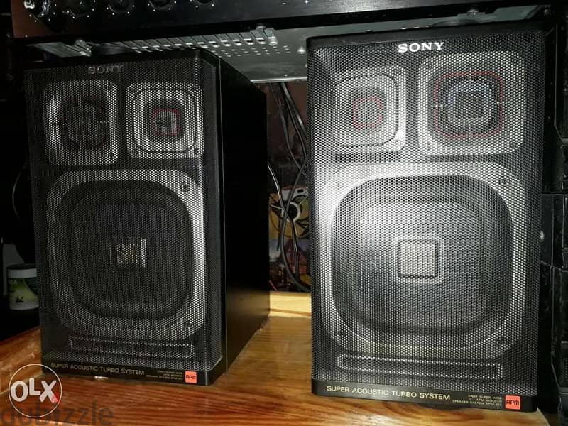 Pair of rare vintage Sony (APM -215) bass reflex super wide still new 2