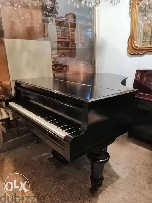 Baby grand piano vienna very good condition tuning warranty 3