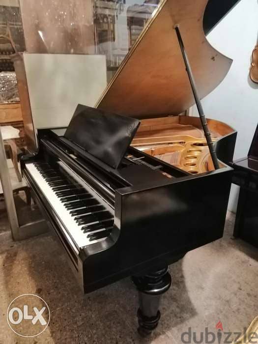 Baby grand piano vienna very good condition tuning warranty 4