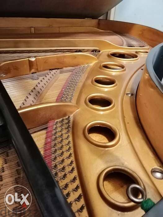 Baby grand piano vienna very good condition tuning warranty 7