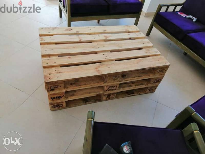 Floor wood pallets coffee table طاولة طبالي خشب 2