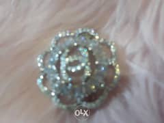 Very high quality broche made in france