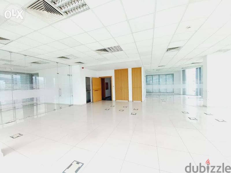 AH22-732 Office for rent in Beirut, Sin El Fil, 250m2, $2,916 cash 2