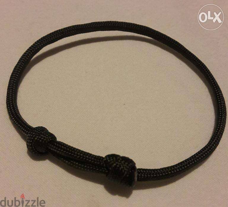 Paracord adjustable clearance knot