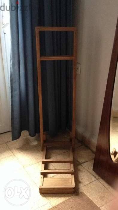 Mirror or vintage wood stand ستاند مراية خشب قديم 2