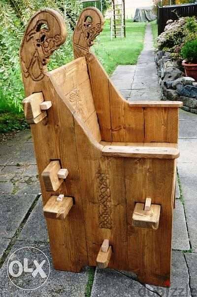Viking large vintage wood chair كرسي عرش فايكينغ خشب 0